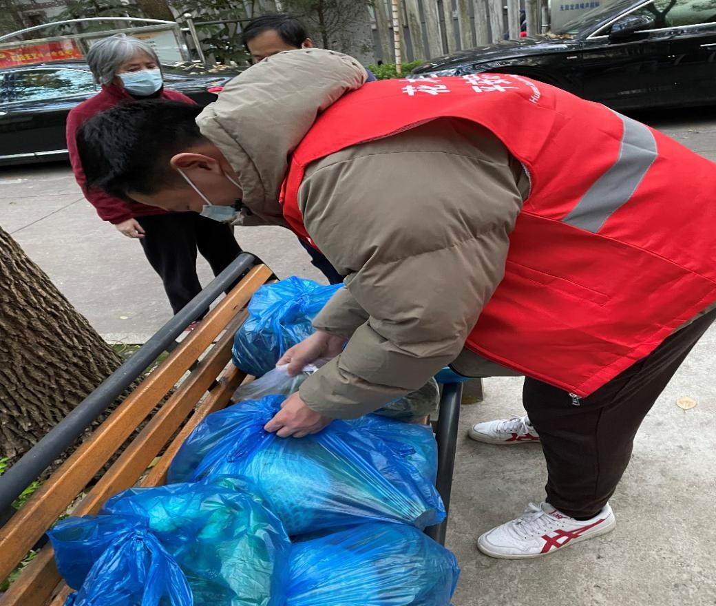 贵阳24小时高价回收医保小额(医保小额提取代办600以内)